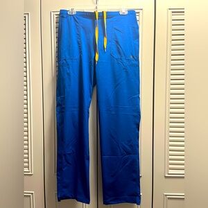 Women’s Carhartt Cargo Scrub Pants